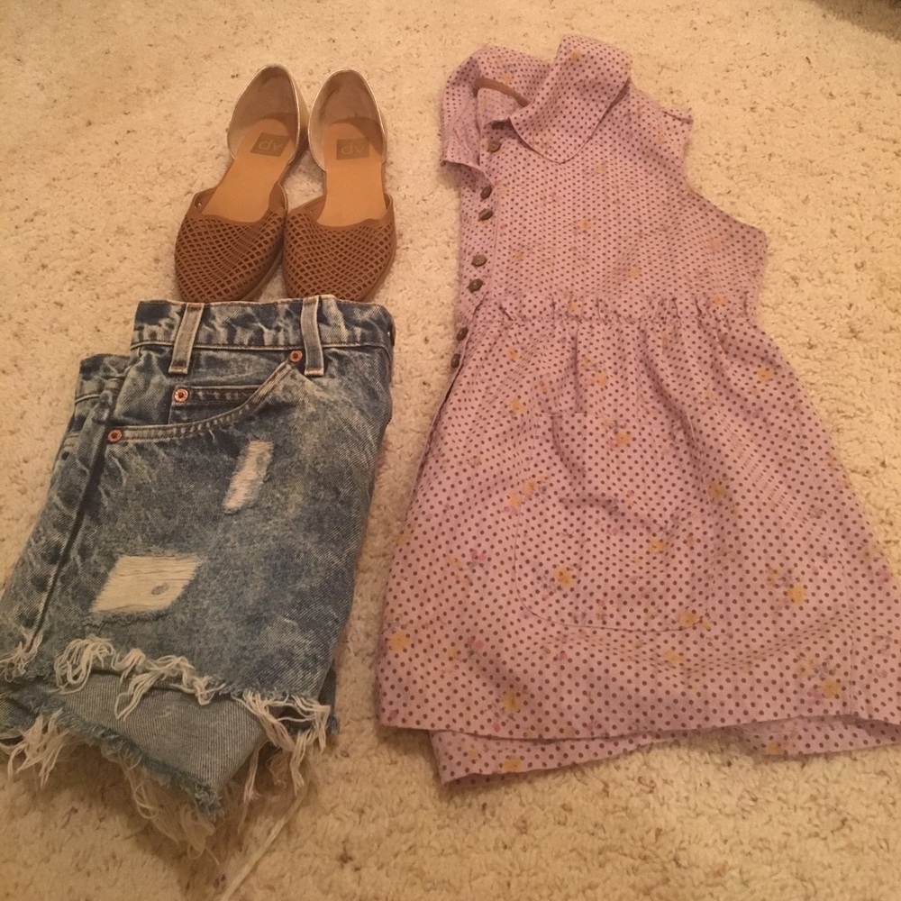 Kimchi Blue sleeveless babydoll button down