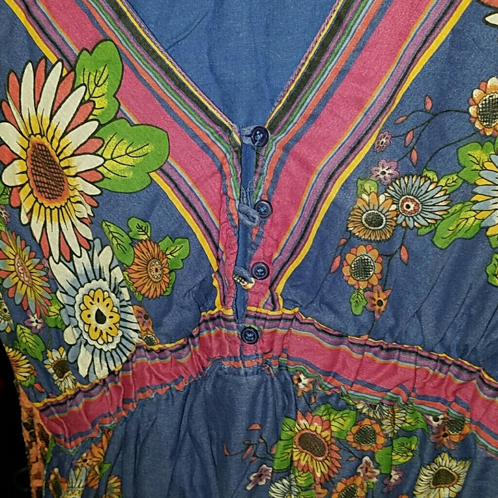 Dress - Picture 2 of 2