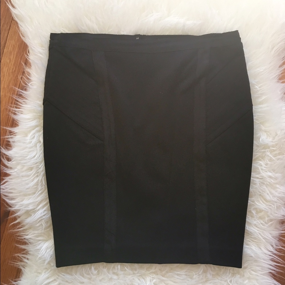 Elizabeth & James pencil skirt