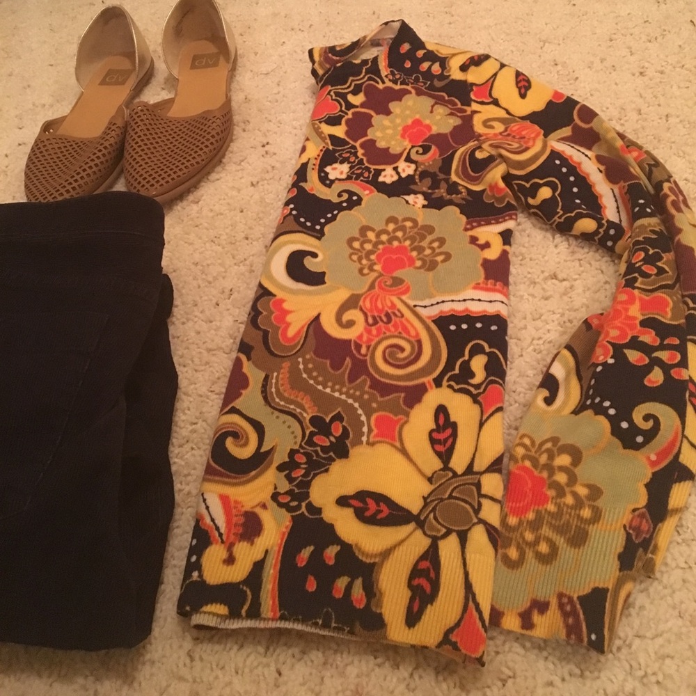 Excellent condition J Crew sweater