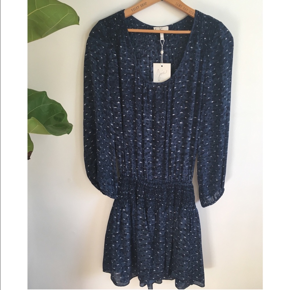 NWT Joie silk navy printed dress