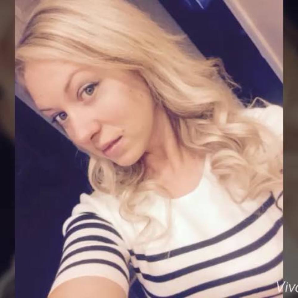 Meet your Posher, Roxann