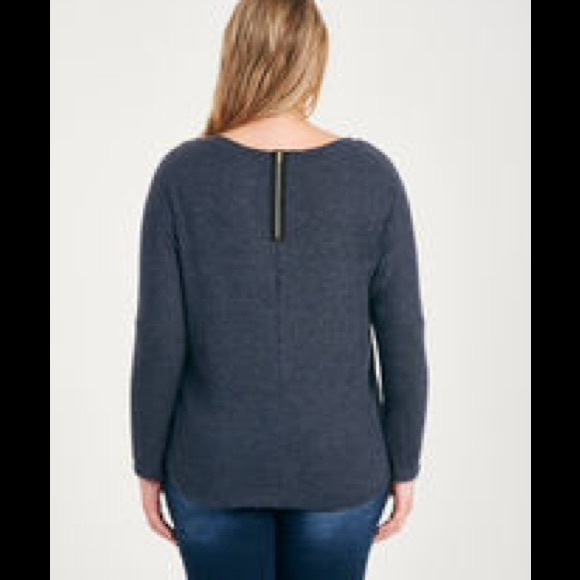 Rib-Knit Zip-Back Pullover - Picture 3 of 4