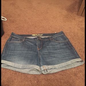 Old Navy Boyfriend Shorts