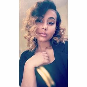 Meet your Posher, Liz