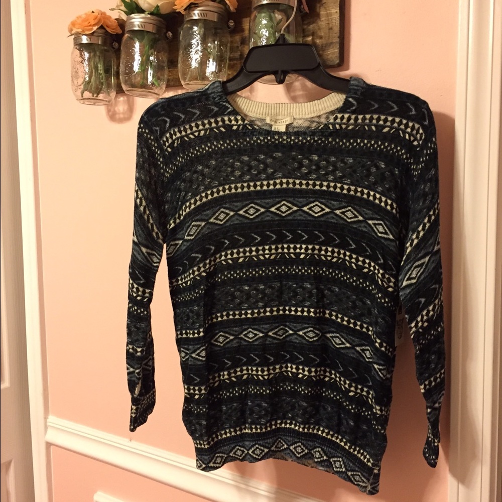 Cute patterned top