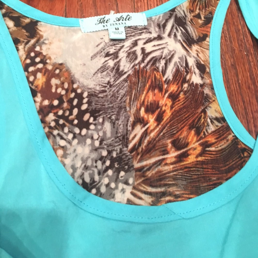 Flowy Tank - Picture 3 of 3