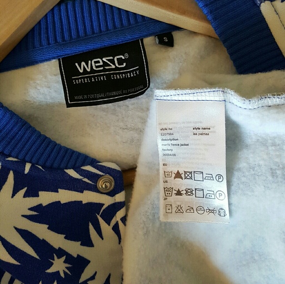🌴SOLD🌴 WESC fleece varsity bomber jacket - Picture 4 of 5