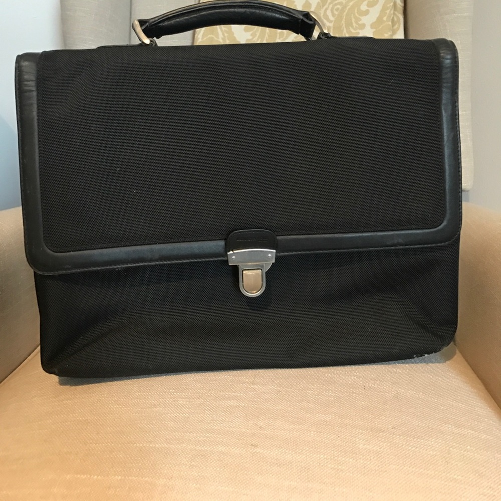 🎄SALE🎄Kenneth Cole Laptop or Brief Case Bag
