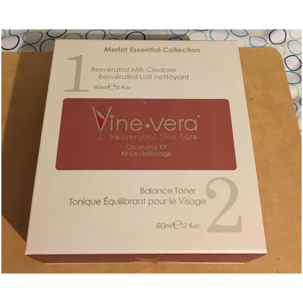 Vine Vera Resveratrol Skin Care Cleaning Kit