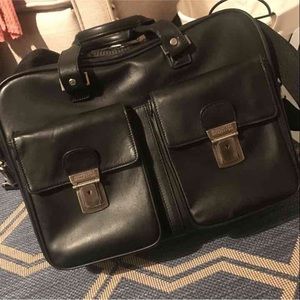 🐰 Kenneth Cole Briefcase or Laptop Bag