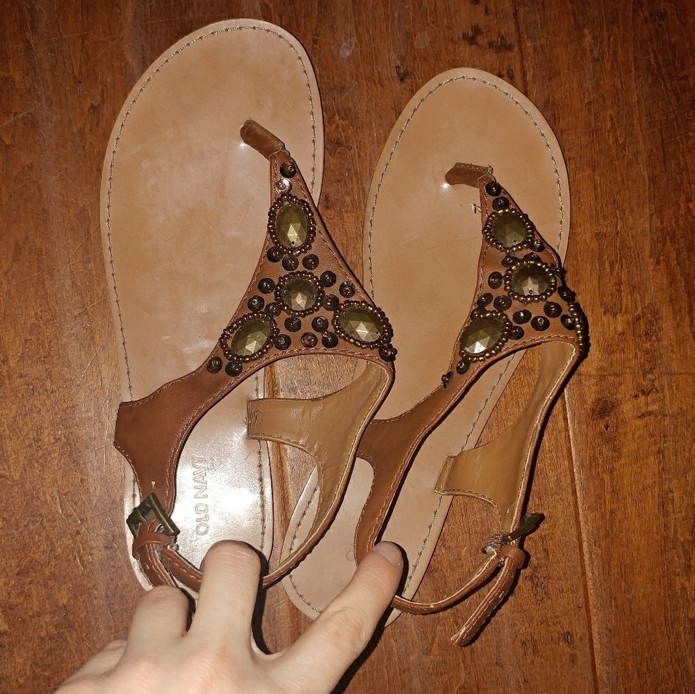 Sandles