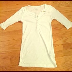 Uniqlo White ribbed henley tee - NWT
