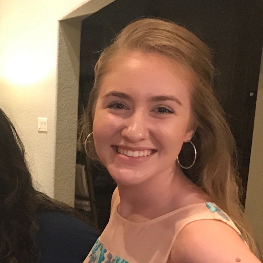 Meet your Posher, Alyssa