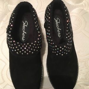 Skechers size 8.5 black