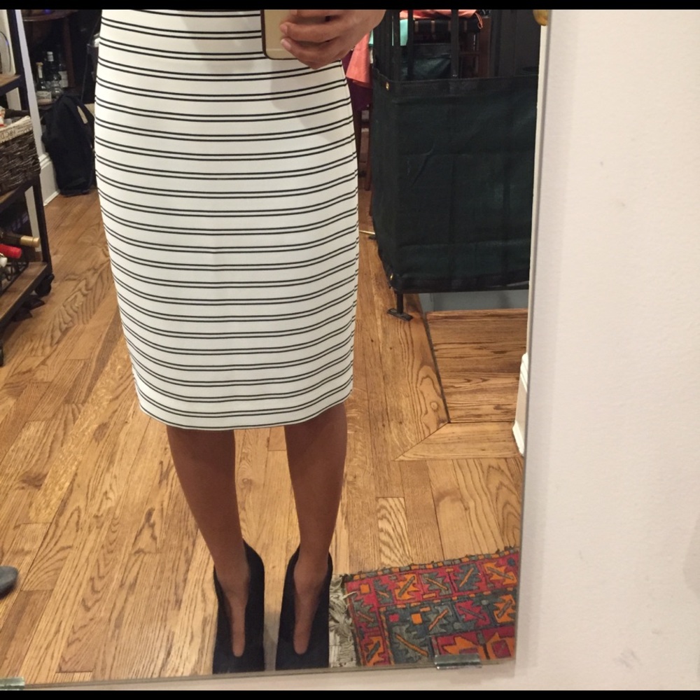 *FINAL SALE* Donation 05/27! Banana republic skirt