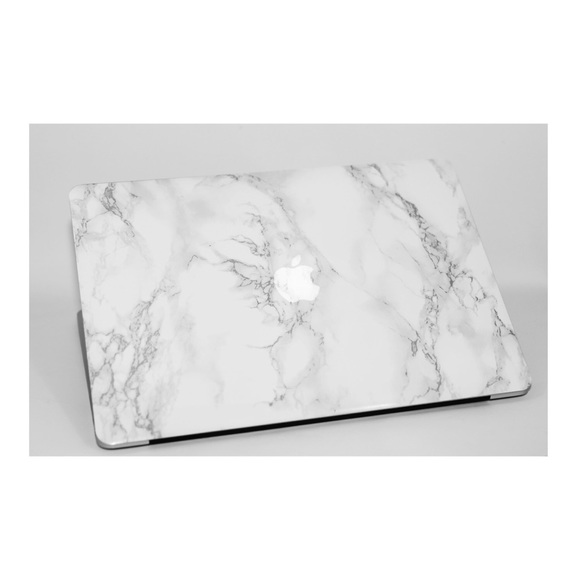 • MacBook Air 11" Marble Skin • - Picture 2 of 4