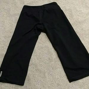 Size 6 Zella Crops