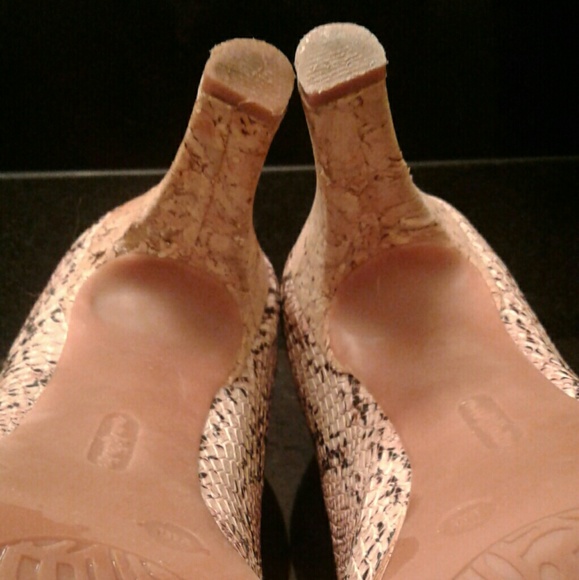 Nurture high heals size 8 phython print - Picture 6 of 7