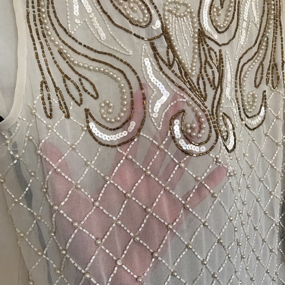 Forever 21 • Top - Picture 2 of 3