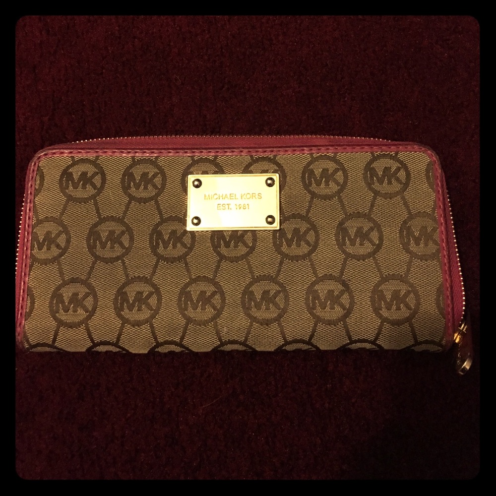 Michael Kors Wallet