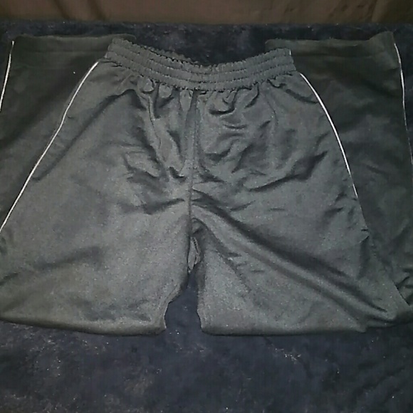 Like new boys sweatpants. - Picture 1 of 4