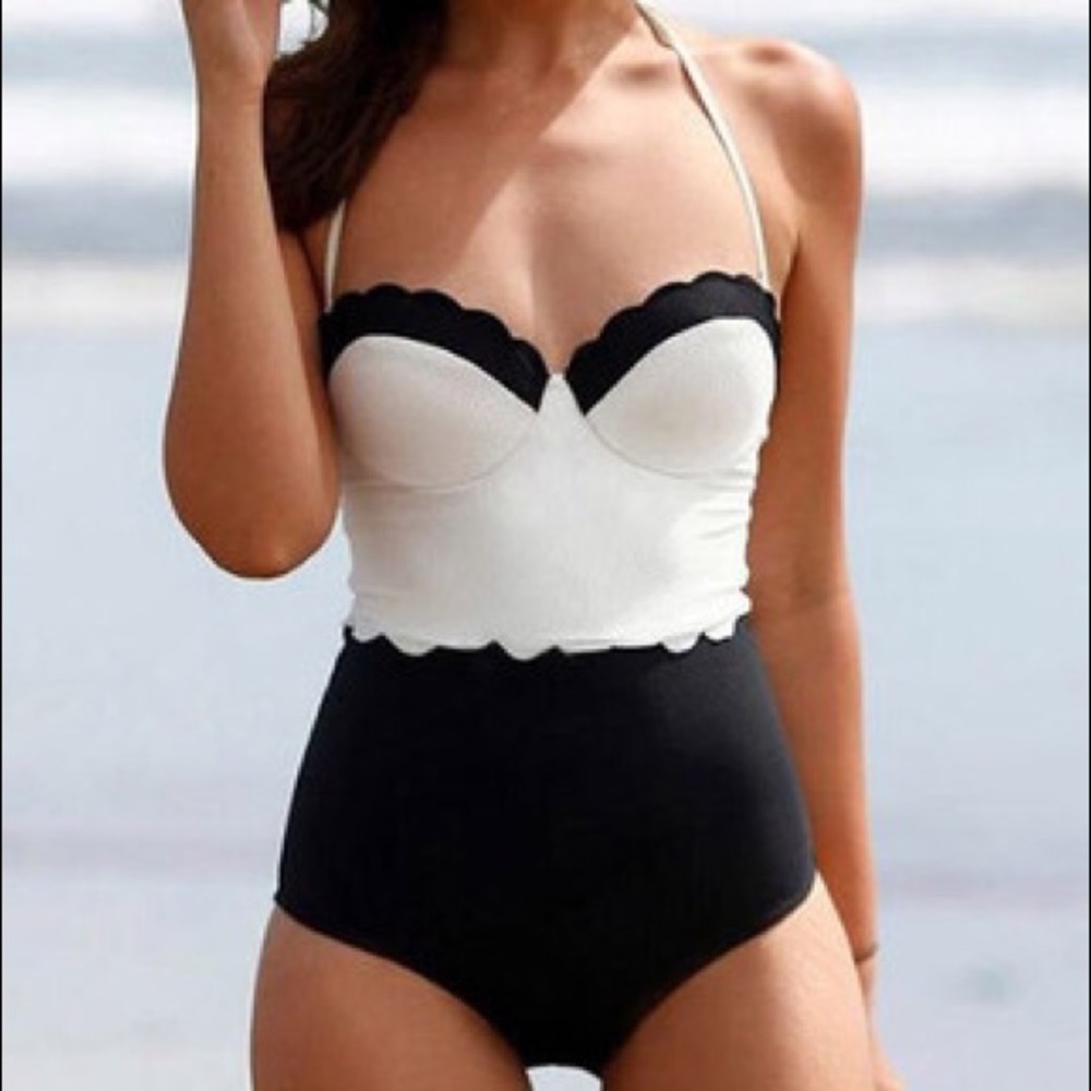 NEW Black & White Scalloped Swimsuit