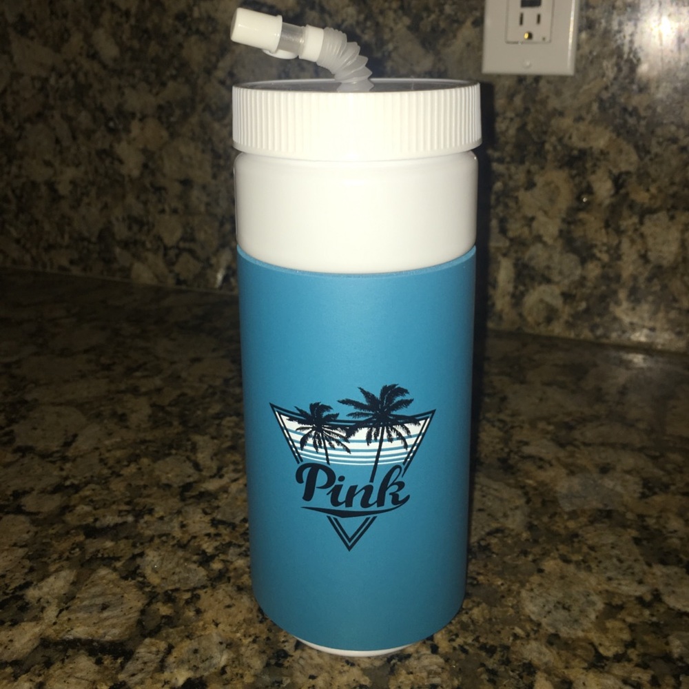 ***SOLD*** Victoria's Secret PINK Water Bottle - Picture 1 of 2
