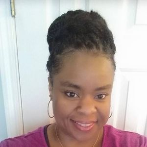 Meet your Posher, Monica