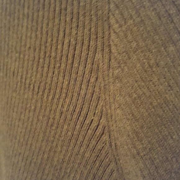 Olive August Max Sweater Top - Picture 5 of 7
