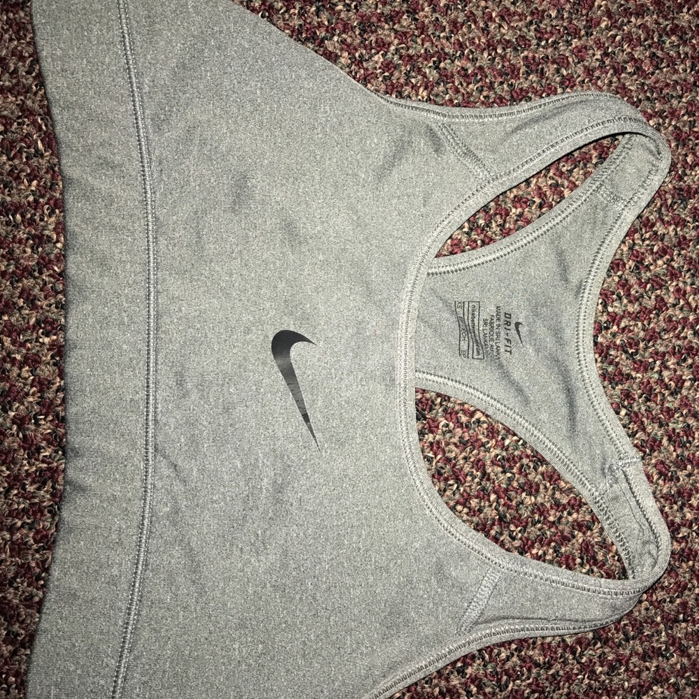 nike sports bra