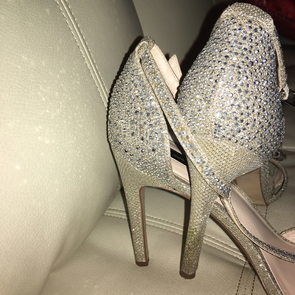 Bling shoes - Picture 3 of 3