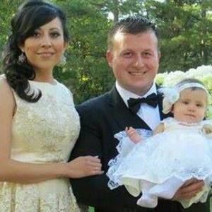 Meet your Posher, Val