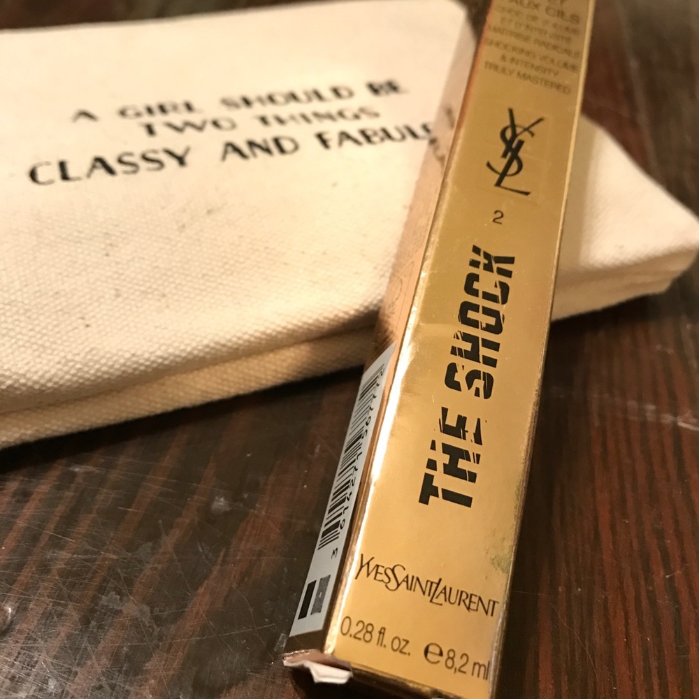 Yves Saint Laurent "THE SHOCK" mascara