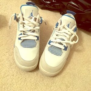 Blue and white retro Jordan 4