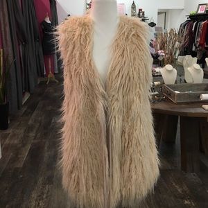 Show Me Your MuMu vest