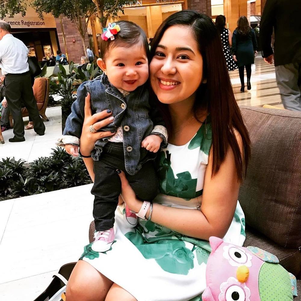 Meet your Posher, Yesenia