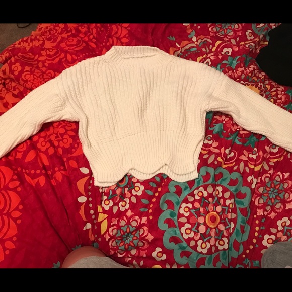 White and black sweaters plus grey v neck sweater. - Picture 1 of 3