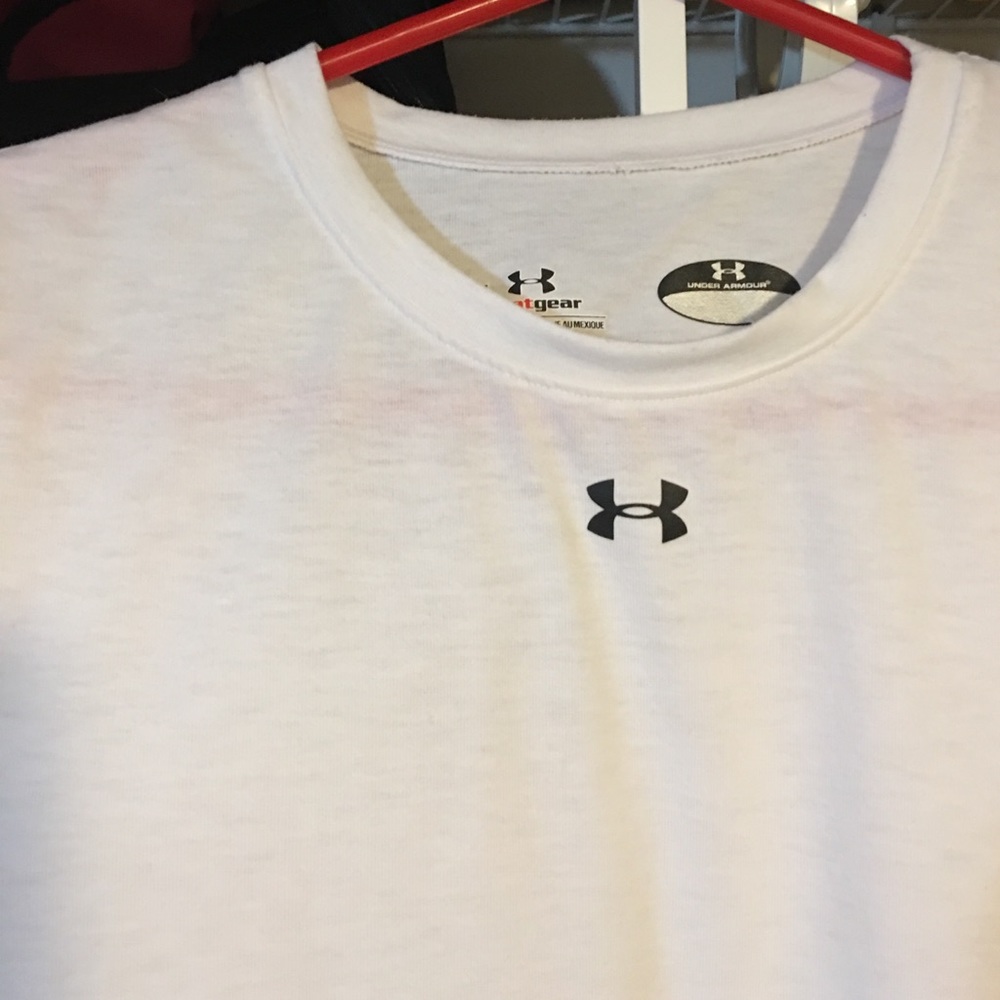 Under Armour tee