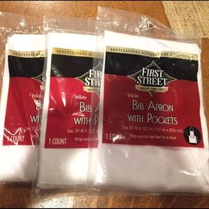 3 new white bib apron with pockets