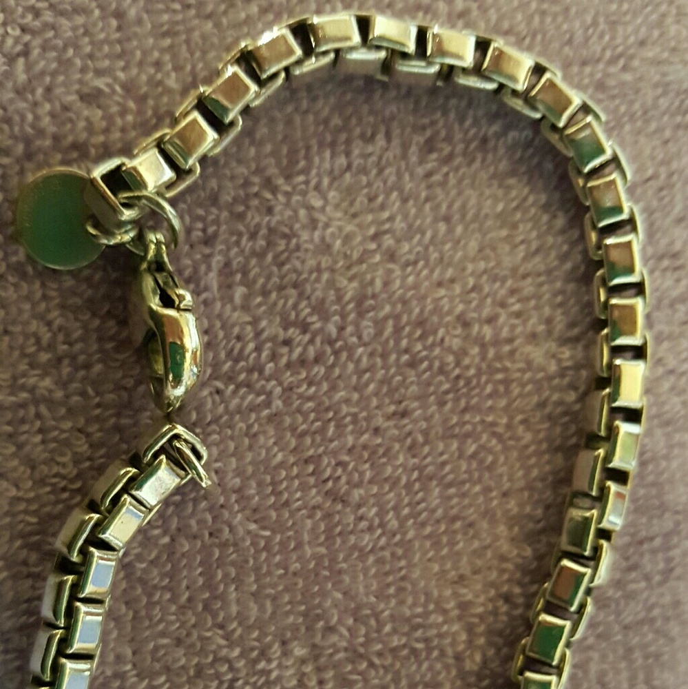 FLASH SALE! Tiffany & Co Venetian link bracelet