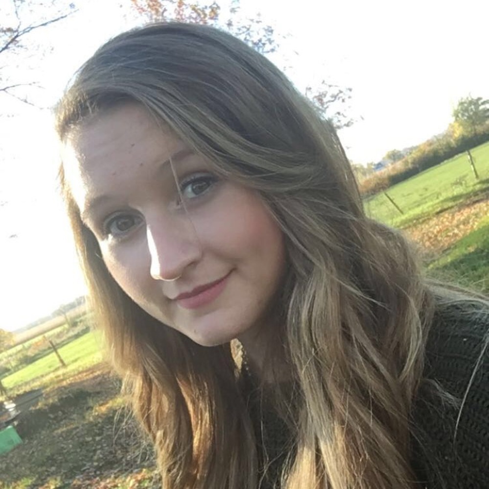 Meet your Posher, Marissa