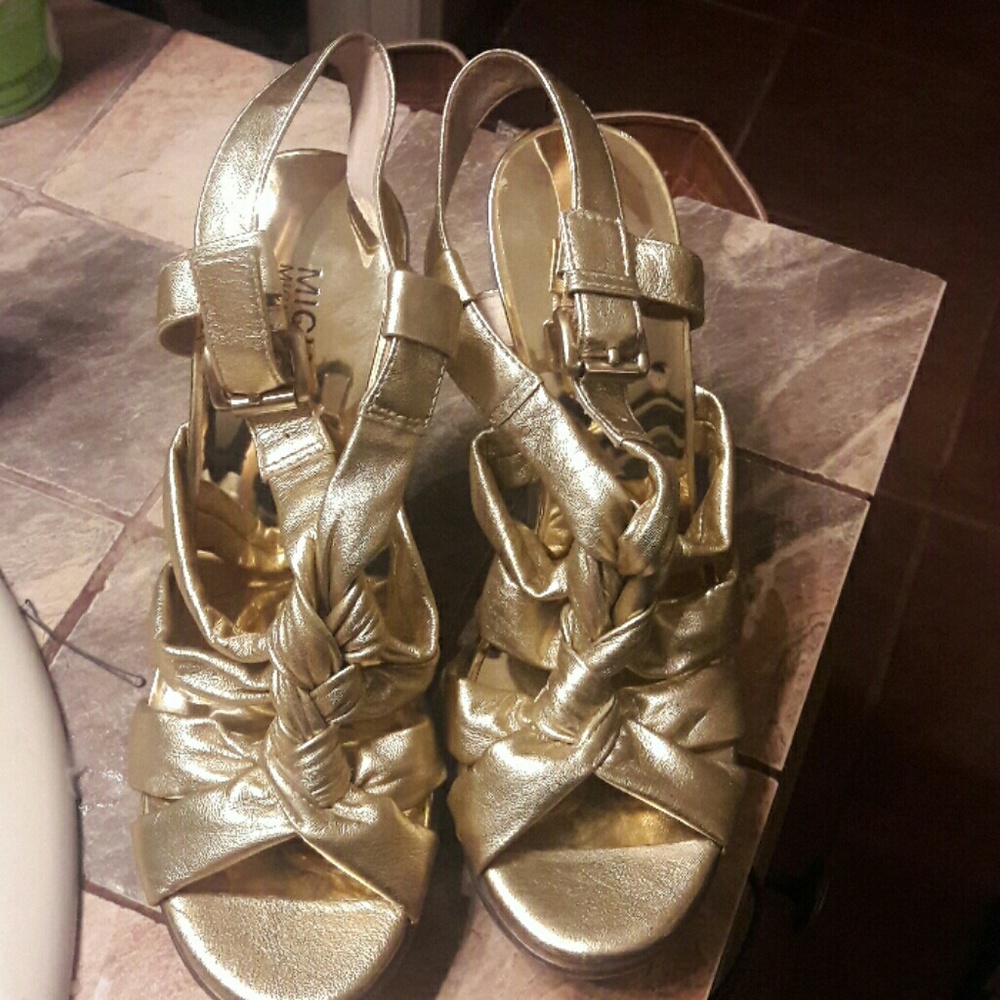 Michael Lord heels 7m