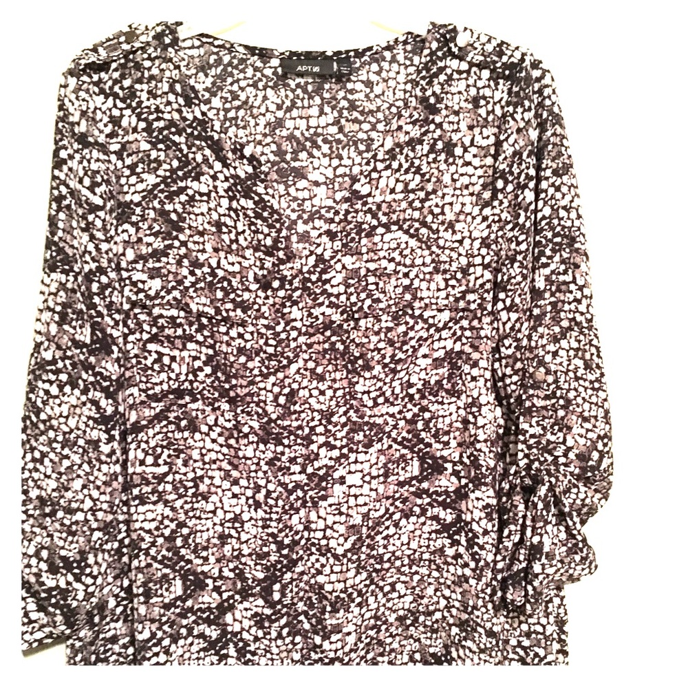 Black and white  crepe top