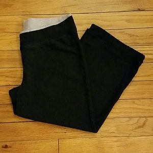 SALE Cropped yoga pants