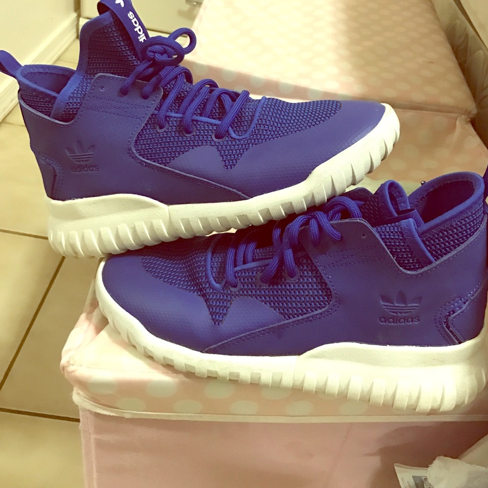 Brand new adidas sneakers
