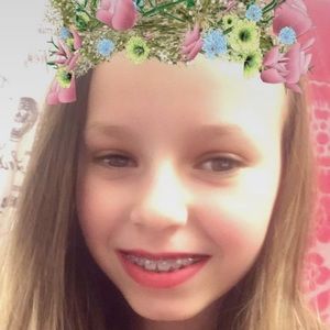 Meet your Posher, Sabina