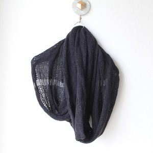 Black Woven Circle Scarf