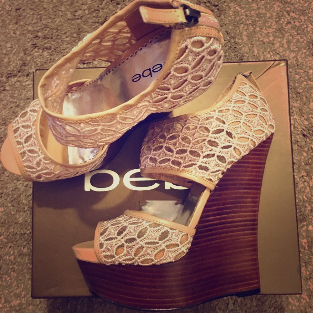 Bebe CELIA CROCHT WEDGE