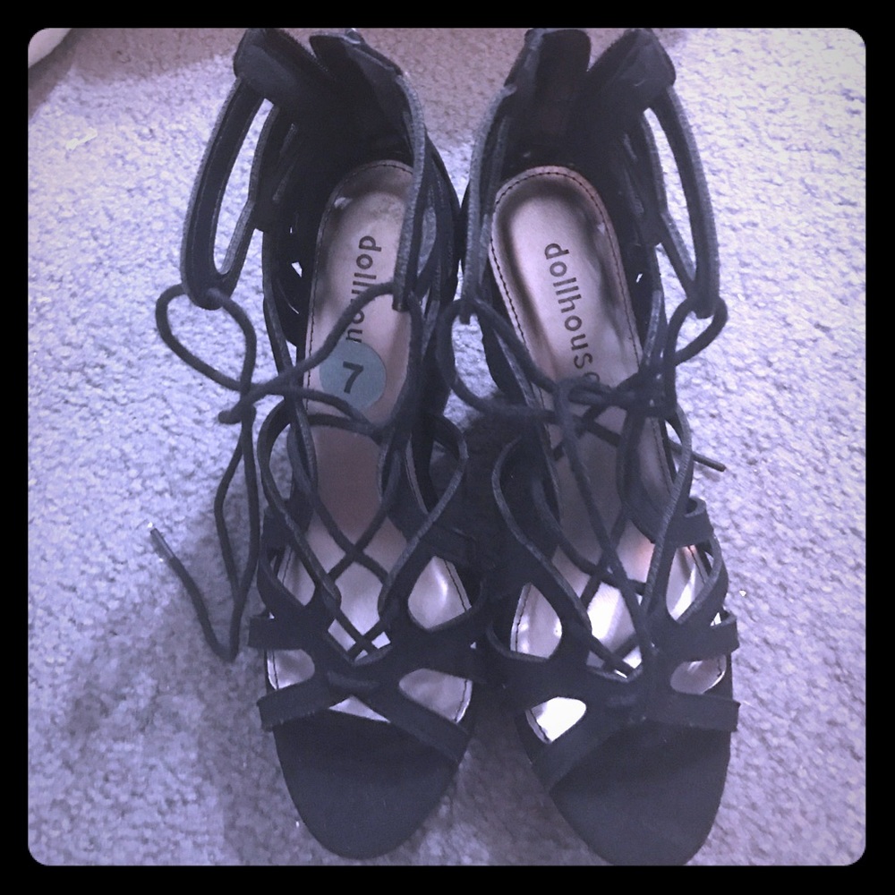 Black wedge sandals